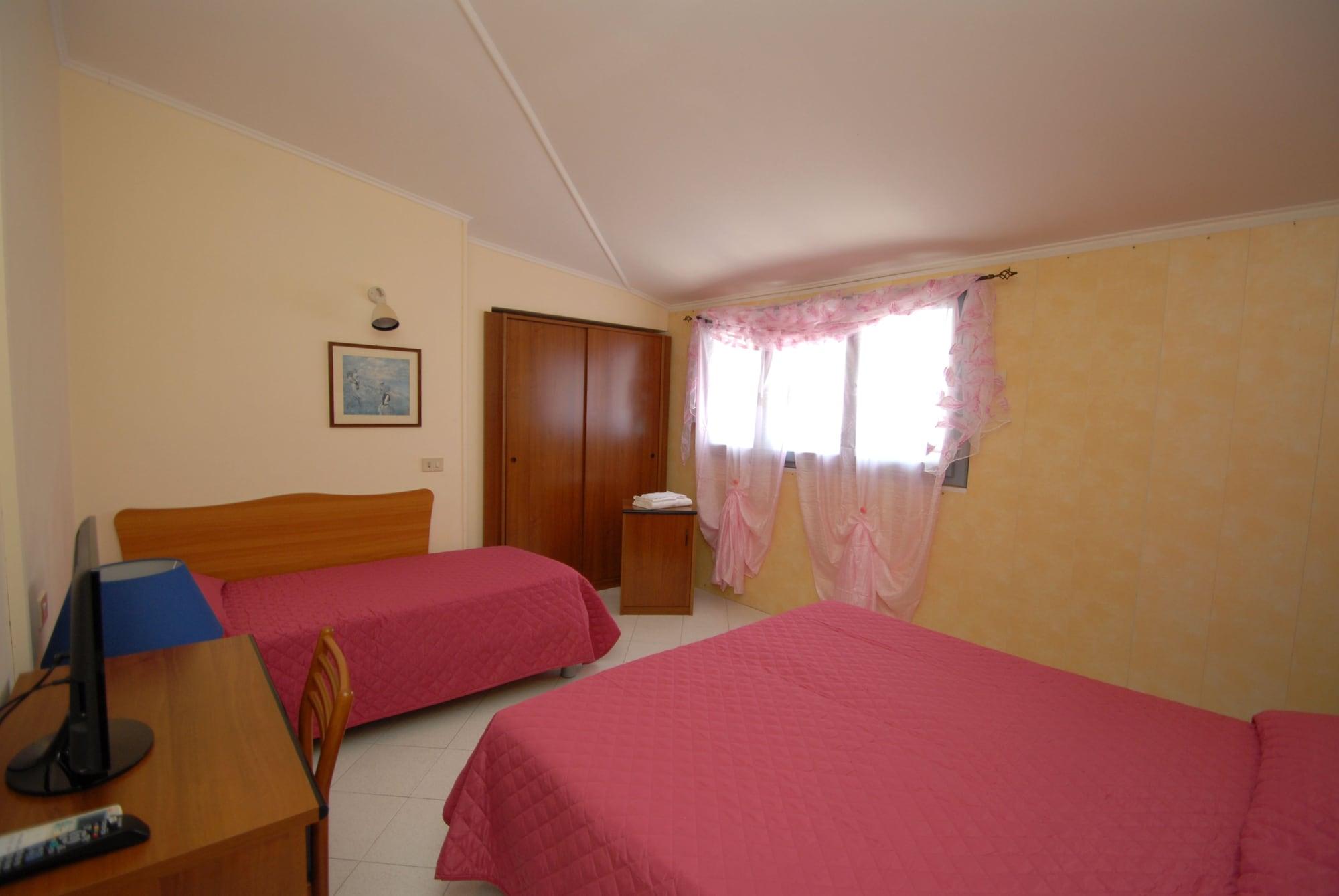 Hotel Baia Del Sorriso Castiglioncello Esterno foto