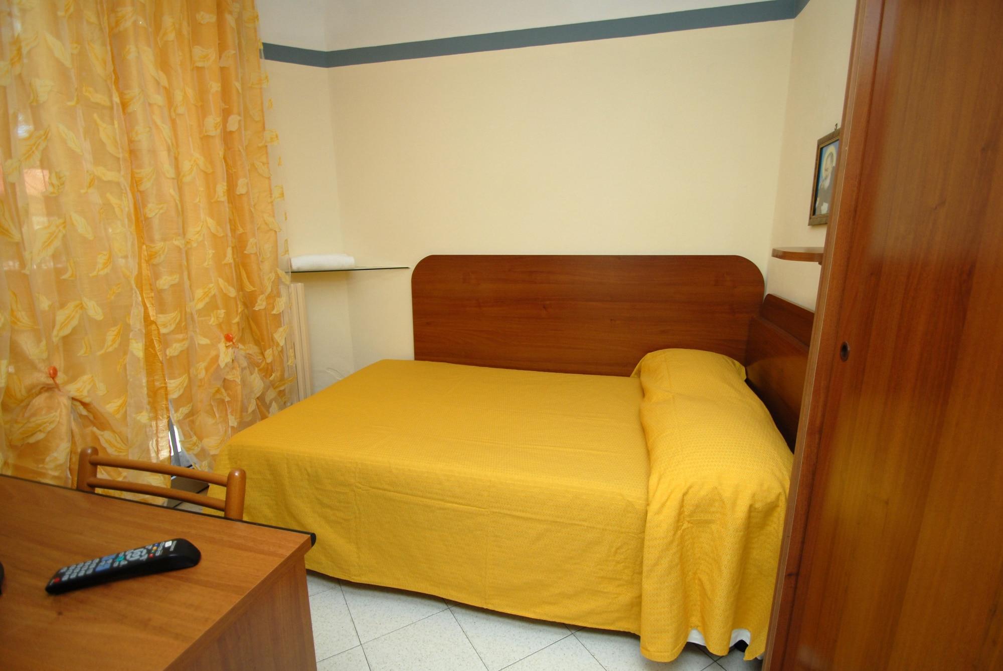 Hotel Baia Del Sorriso Castiglioncello Esterno foto