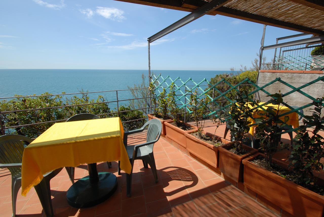 Hotel Baia Del Sorriso Castiglioncello Esterno foto